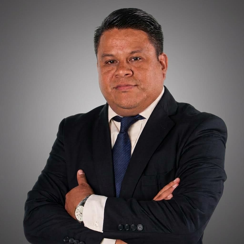 Abraham Siliezar